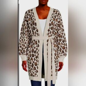 Time and Tru Cream and Brown Leopard/ Cheetah Print Cardigan
